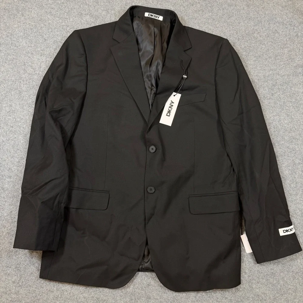 DKNY Duran Mens 3 Piece Suit Black 42S 44S 35W 37W DNUR318W0040 New